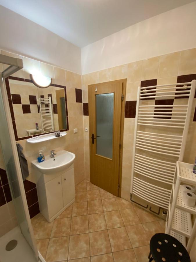 Apartment Martinec Nove Mesto nad Metuji Exterior photo
